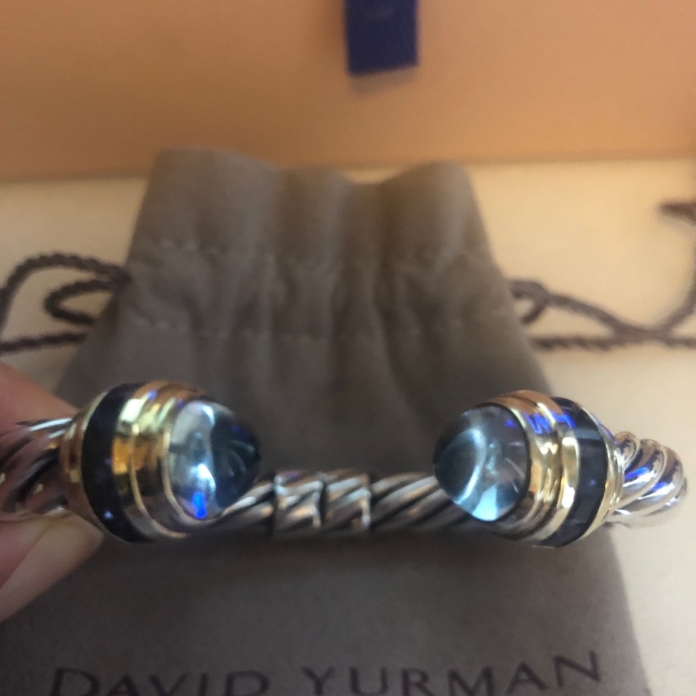 David Yurman Renaissance Bracelet 8.5 mm-blue topaz, gold trim - Picture 5 of 7